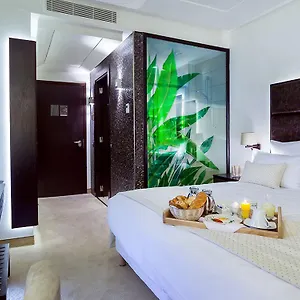 https://business-hotel.tunis-best-hotels.com