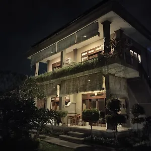 https://putra-bisma-guesthouse-ubud-bali.ubudhotelsnow.com