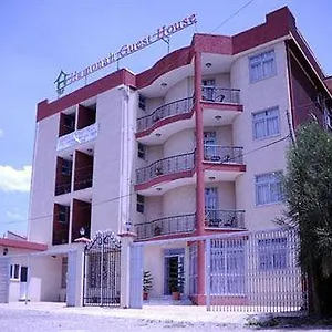 https://hamonah-guest-house.hotels-addisababa.com